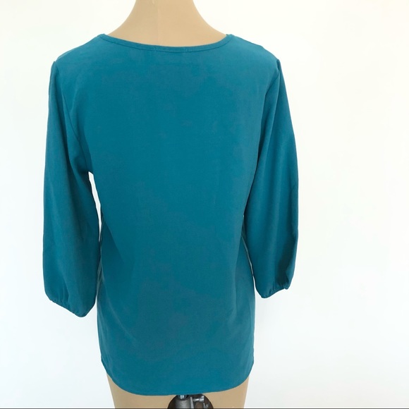 {Everly} 3/4 Sleeve Top - Picture 5 of 7
